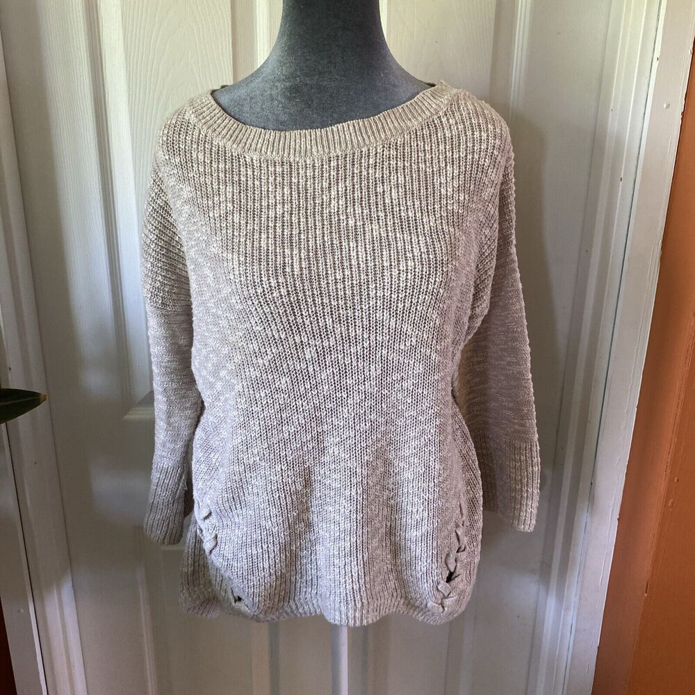 Express Sweater Women’s Size S/P Knit Grey Lace On Sides Round Collar 3/4 Sleeve